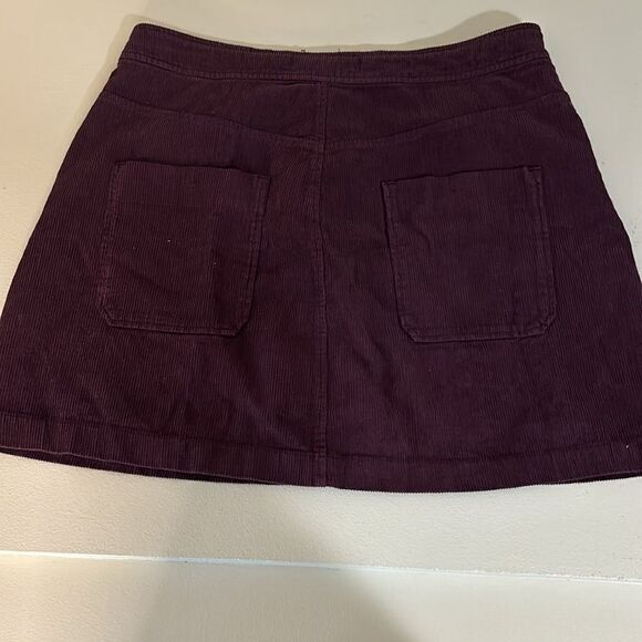 Zara mini corduroy skirt - Picture 2 of 3